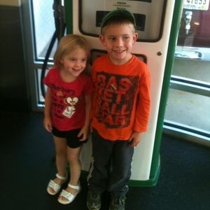 Meet your Posher, Sandy